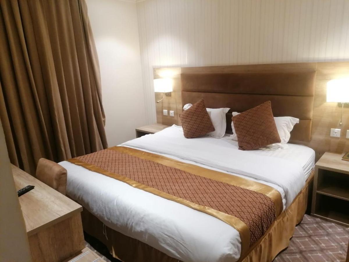 Burj Al Hayat Hotel Suites - Al Olaya Riyadh Ngoại thất bức ảnh